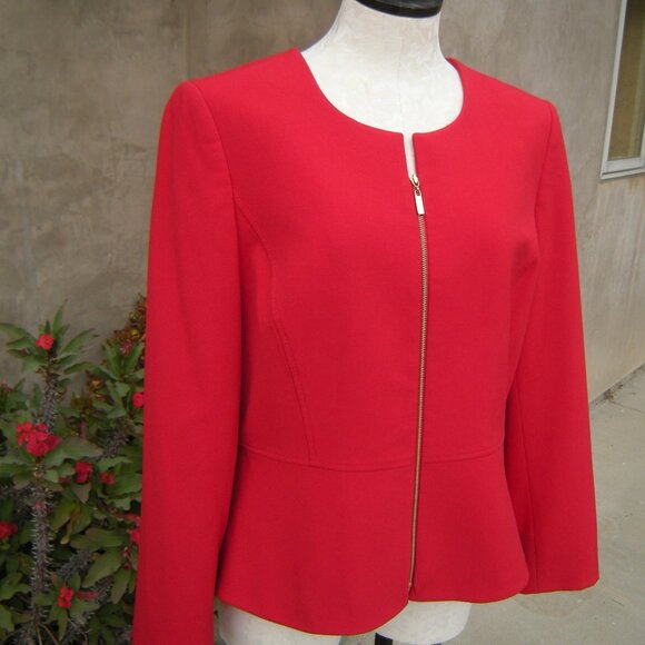 TAHARI Arthur S. Levine Red Zipper Blazer size 12PETITE - Modern Classic - Picture 7 of 7